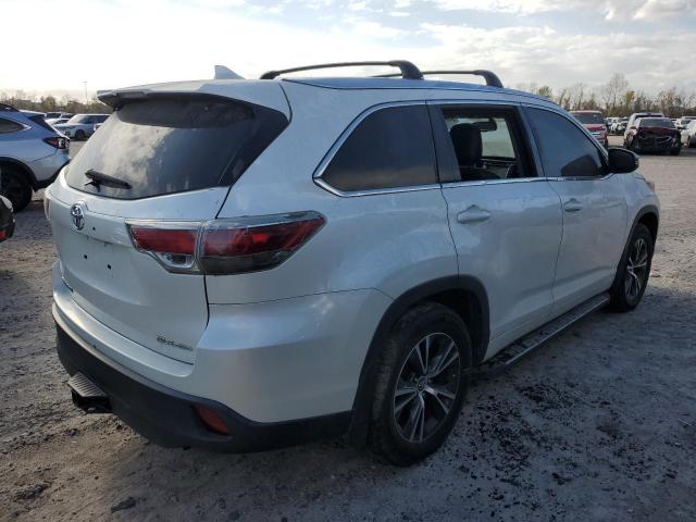 Снимка 3 от търг – 2016 TOYOTA HIGHLANDER с VIN 5TDJKRFH4GS292467