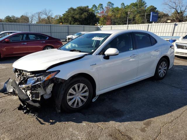 TOYOTA CAMRY LE 2021 with VIN 4T1C31AK2MU563278 - Photo from auction