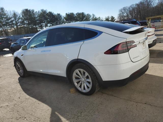 Photo 2 from auction – 2018 TESLA MODEL X with VIN 5YJXCAE25JF119932