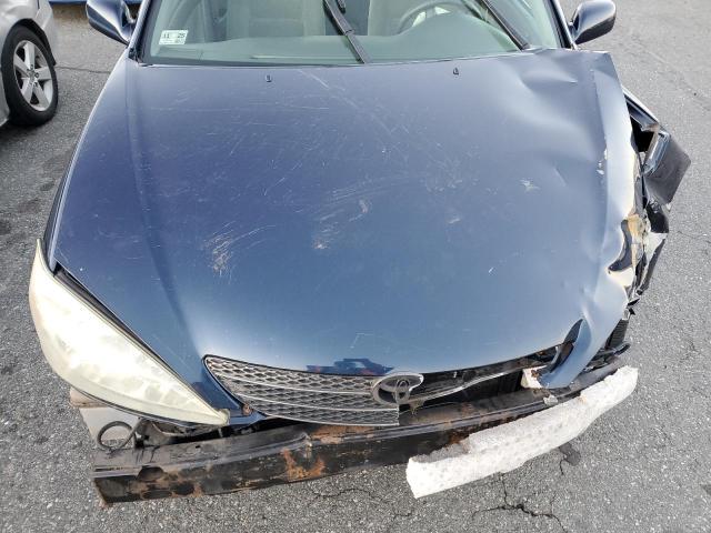 Photo 11 from auction – 2004 TOYOTA CAMRY LE with VIN 4T1BE32K44U299500