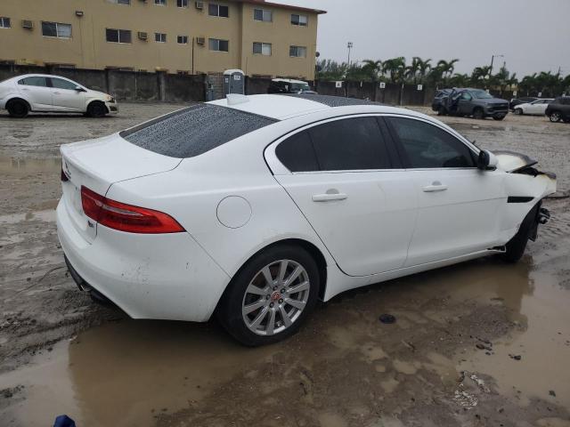Photo 3 from auction – 2019 JAGUAR XE with VIN SAJAR4FX5KCP48090