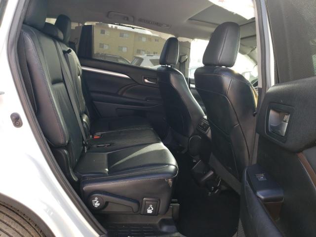 Photo 11 from auction – 2015 TOYOTA HIGHLANDER with VIN 5TDKKRFH6FS061413