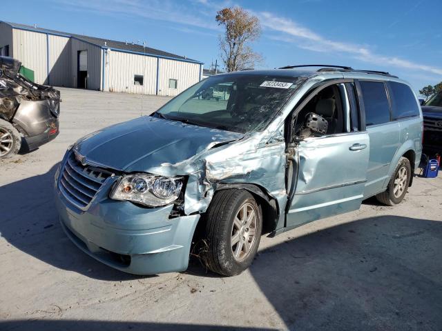 Photo 1 from auction – 2010 CHRYSLER TOWN & COU with VIN 2A4RR8DX1AR375657