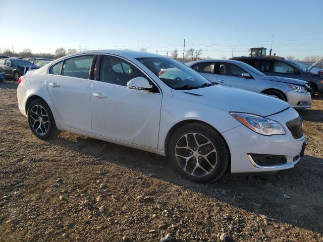 Фото 4 с аукциона – 2017 BUICK REGAL SPTS с VIN 2G4GL5EX2H9154019