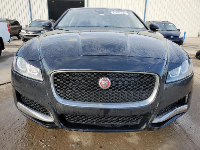 Photo 5 from auction – 2019 JAGUAR XF PREMIUM with VIN SAJBD4FX3KCY78758