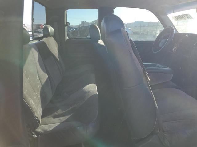 Фото 10 с аукциона – 2000 CHEVROLET SILVERADO с VIN 2GCEK19V2Y1251994