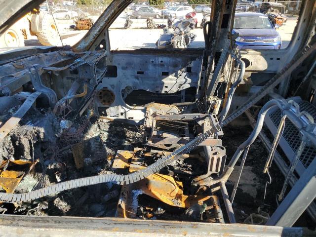 Photo 7 from auction – 2005 CHEVROLET SILVERADO with VIN 1GCEK19B45Z138072