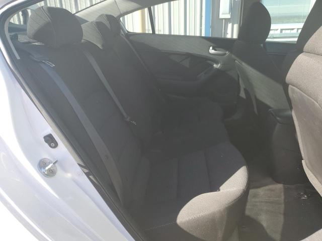Photo 10 from auction – 2017 KIA FORTE LX with VIN 3KPFK4A76HE104079