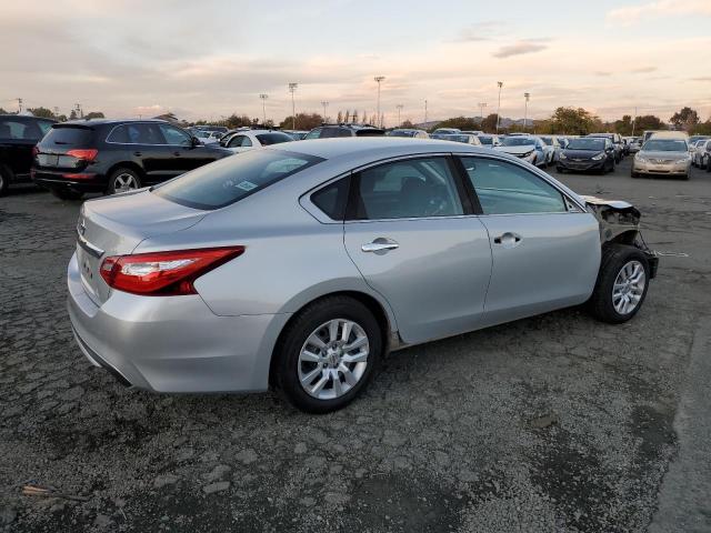 Photo 3 from auction – 2016 NISSAN ALTIMA 2.5 with VIN 1N4AL3AP1GC252198