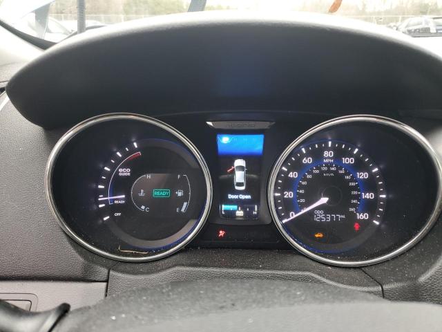 Photo 9 from auction – 2013 HYUNDAI SONATA HYB with VIN KMHEC4A46DA077263