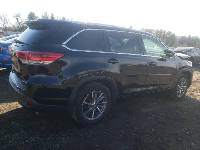 Photo 3 from auction – 2017 TOYOTA HIGHLANDER with VIN 5TDJZRFH8HS450807
