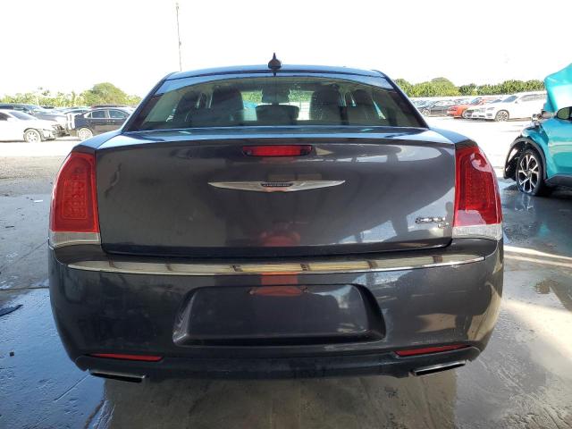 Photo 6 from auction – 2016 CHRYSLER 300C with VIN 2C3CCAEG0GH342672