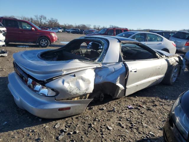 Photo 3 from auction – 2002 PONTIAC FIREBIRD with VIN 2G2FS22K822130385