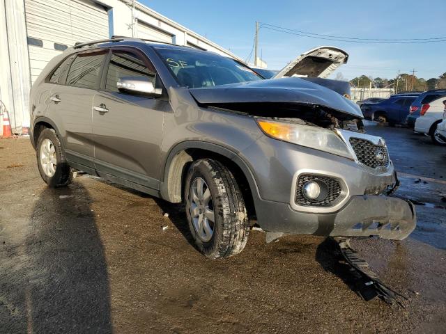 Photo 4 from auction – 2013 KIA SORENTO LX with VIN 5XYKT4A67DG424673