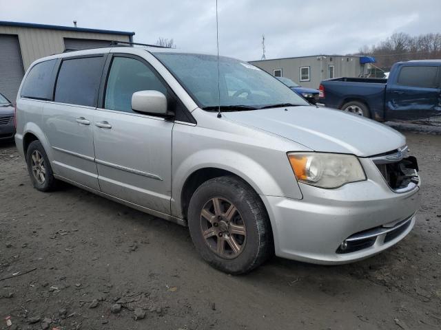 Photo 4 from auction – 2012 CHRYSLER TOWN & COU with VIN 2C4RC1BG7CR186838
