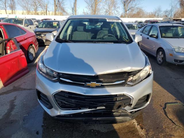 Photo 5 from auction – 2018 CHEVROLET TRAX LS with VIN 3GNCJKSBXJL312469