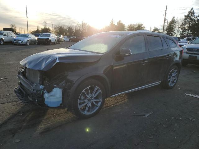 VOLVO V60 CROSS 2016 with VIN YV4612HK4G1012484 - Photo from auction