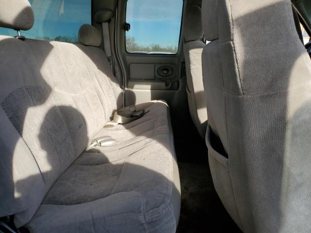Photo 10 from auction – 2000 CHEVROLET SILVERADO with VIN 1GCEK19T3YE378055