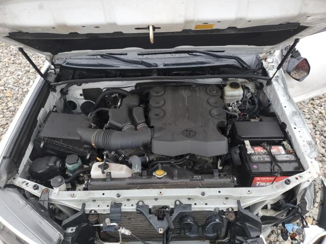 Photo 12 from auction – 2015 TOYOTA 4RUNNER SR with VIN JTEBU5JRXF5276491