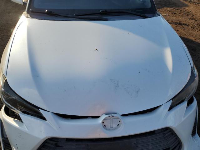 Photo 11 from auction – 2015 TOYOTA SCION TC with VIN JTKJF5C74FJ012964