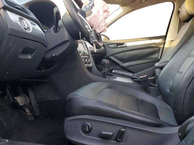 Photo 7 from auction – 2012 VOLKSWAGEN PASSAT SE with VIN 1VWBP7A34CC013520