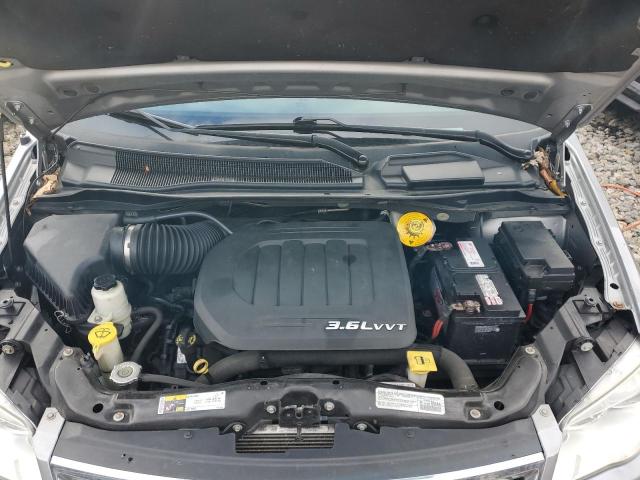 Photo 12 from auction – 2014 CHRYSLER TOWN & COU with VIN 2C4RC1BG2ER395746