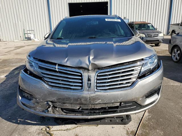 Photo 5 from auction – 2016 LINCOLN MKC SELECT with VIN 5LMCJ2C9XGUJ12381