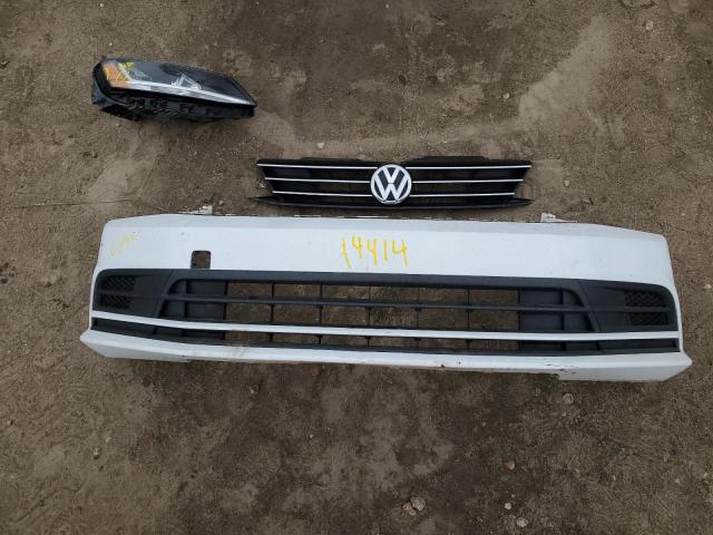 Photo 12 from auction – 2017 VOLKSWAGEN JETTA S with VIN 3VW2B7AJ0HM370583