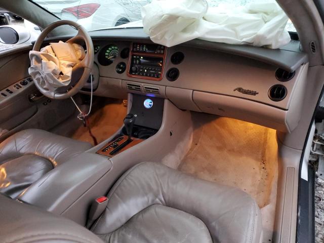 Photo 8 from auction – 1998 BUICK RIVIERA with VIN 1G4GD2210W4708721