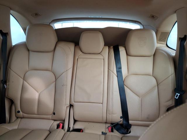 Photo 10 from auction – 2017 PORSCHE CAYENNE SE with VIN WP1AE2A29HLA69456