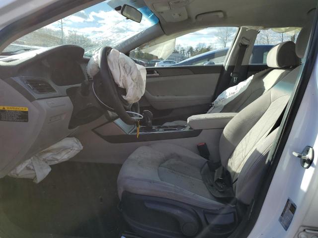 Photo 7 from auction – 2016 HYUNDAI SONATA SE with VIN 5NPE24AF9GH418788