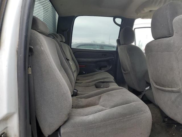 Photo 10 from auction – 2005 CHEVROLET SILVERADO with VIN 2GCEK13T651358422