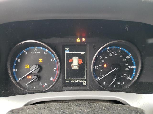 Photo 9 from auction – 2017 TOYOTA RAV4 LE with VIN 2T3BFREVXHW681369