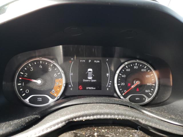 Photo 9 from auction – 2020 JEEP RENEGADE L with VIN ZACNJABB5LPL52915