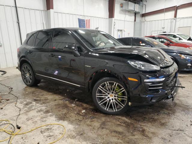 Photo 4 from auction – 2017 PORSCHE CAYENNE SE with VIN WP1AE2A23HLA72272