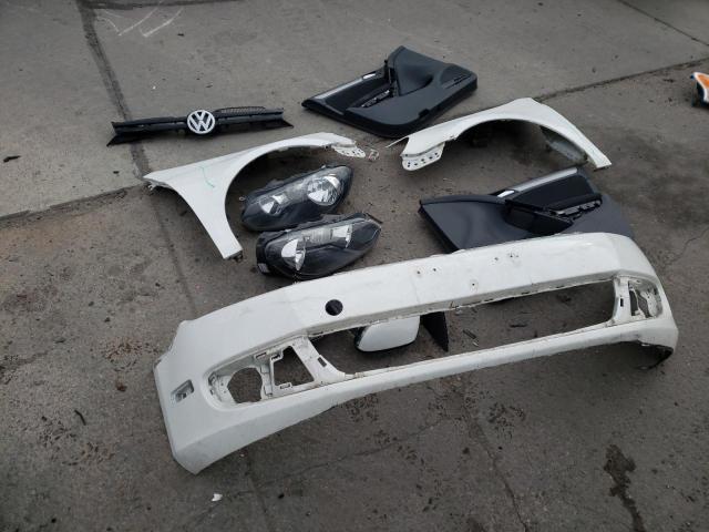 Photo 12 from auction – 2012 VOLKSWAGEN GOLF with VIN WVWDB7AJ7CW279282