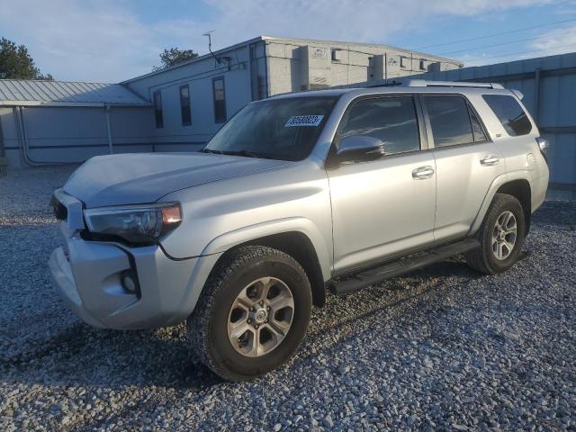 TOYOTA 4RUNNER SR 2017 with VIN JTEBU5JR7H5435065 - Photo from auction