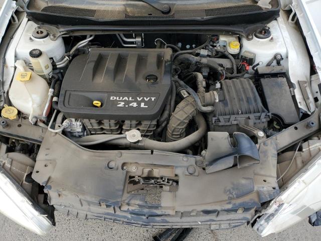 Photo 11 from auction – 2013 CHRYSLER 200 TOURIN with VIN 1C3CCBBB5DN695295