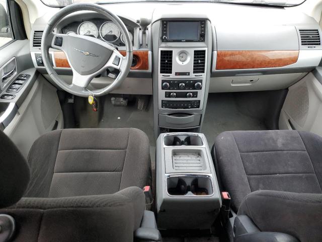 Photo 8 from auction – 2008 CHRYSLER TOWN & COU with VIN 2A8HR54PX8R821372