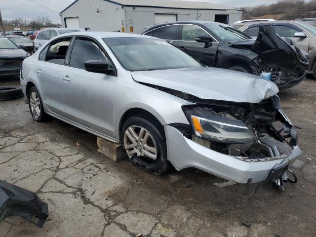 Photo 4 from auction – 2015 VOLKSWAGEN JETTA BASE with VIN 3VW2K7AJ9FM255347