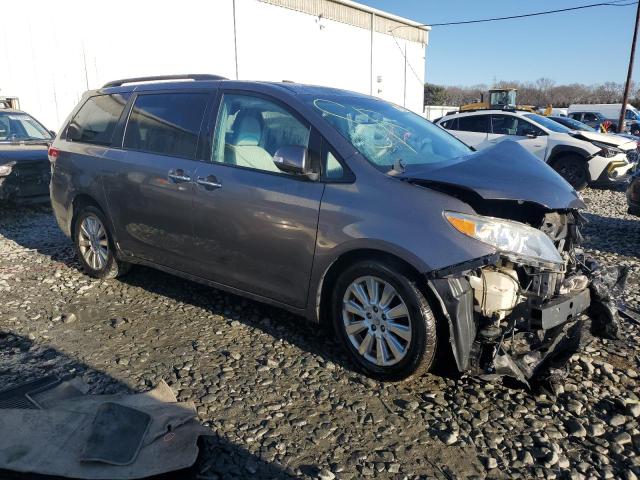 Photo 4 from auction – 2013 TOYOTA SIENNA XLE with VIN 5TDDK3DC5DS050719