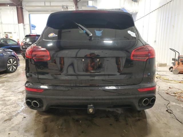 Photo 6 from auction – 2017 PORSCHE CAYENNE SE with VIN WP1AE2A23HLA72272