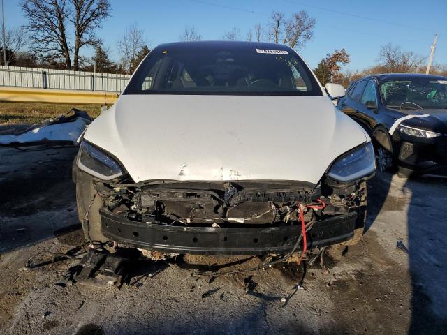 Photo 5 from auction – 2018 TESLA MODEL X with VIN 5YJXCBE2XJF126560