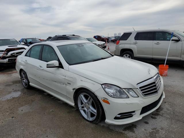 Photo 4 from auction – 2012 MERCEDES-BENZ E 350 with VIN WDDHF5KB8CA635095