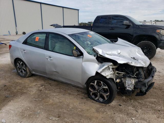 Photo 4 from auction – 2010 KIA FORTE EX with VIN KNAFU4A20A5845504