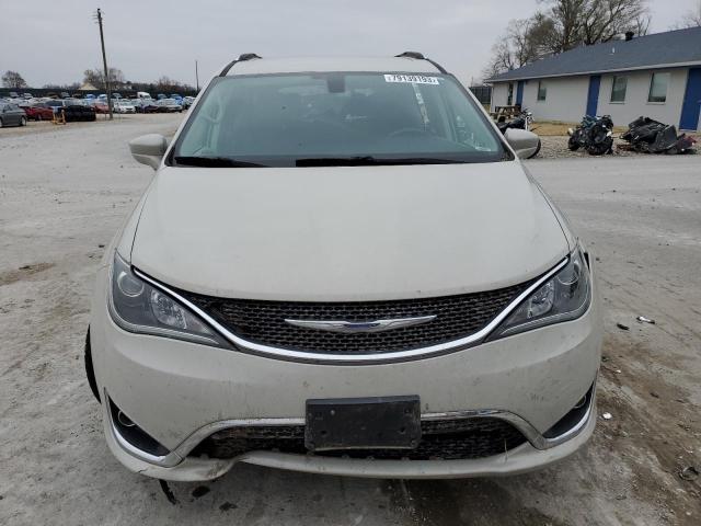Photo 5 from auction – 2017 CHRYSLER PACIFICA T with VIN 2C4RC1EG6HR614305