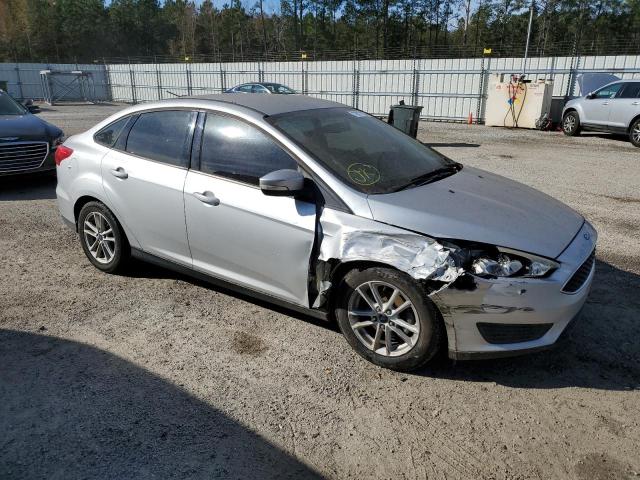 Photo 4 from auction – 2017 FORD FOCUS with VIN 1FADP3F23HL259413