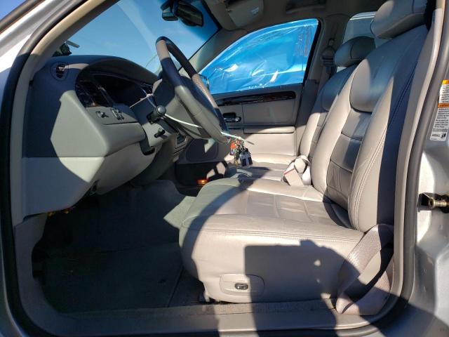 Photo 7 from auction – 2002 LINCOLN TOWN CAR E with VIN 1LNHM81W42Y667176