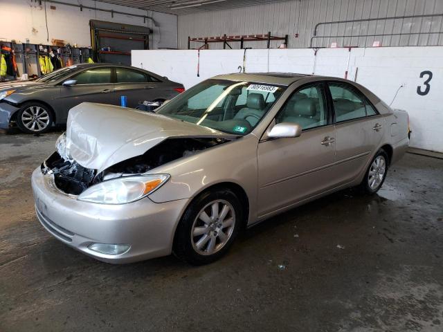 TOYOTA CAMRY LE 2004 with VIN 4T1BF30K04U589054 - Photo from auction