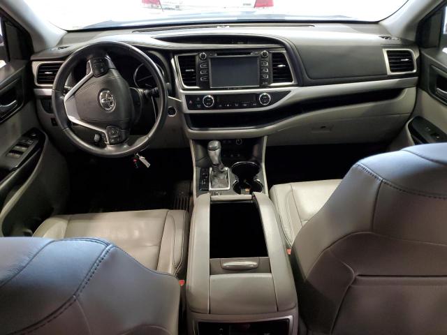 Photo 8 from auction – 2018 TOYOTA HIGHLANDER with VIN 5TDJZRFH9JS867892
